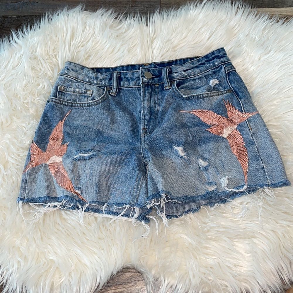 ALLSAINTS Pam Birds Embroidered Denim Shorts in Indigo Blue - Picture 4 of 9